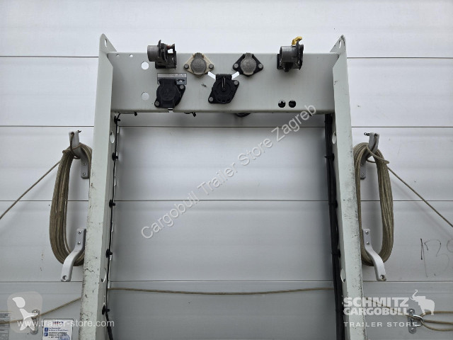 نصف مقطورة Schmitz Cargobull Semitrailer...