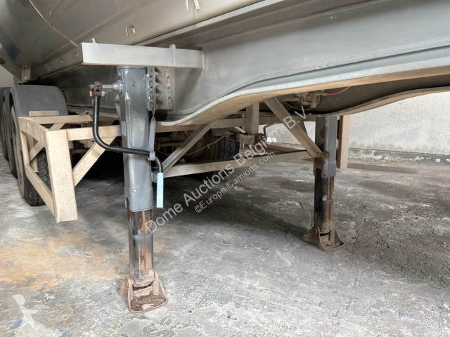 Semi reboque MOL K812