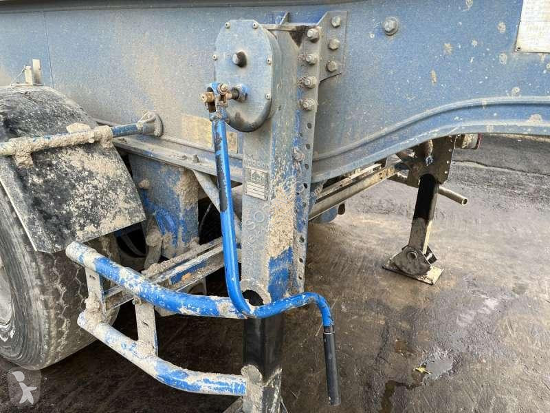 Semi remorque Benalu  3 ESSIEUX