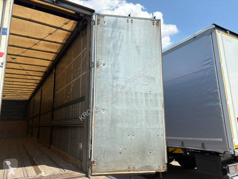 نصف مقطورة Fruehauf