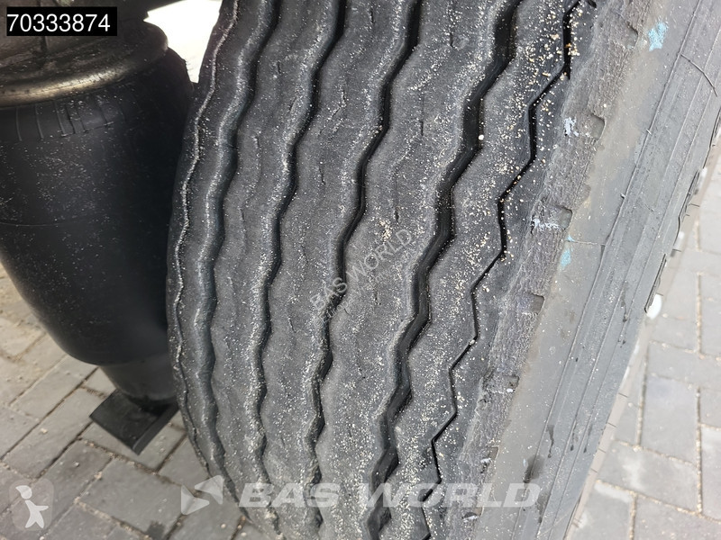 Oplegger Schmitz Cargobull SCB*S3T 3 axles...