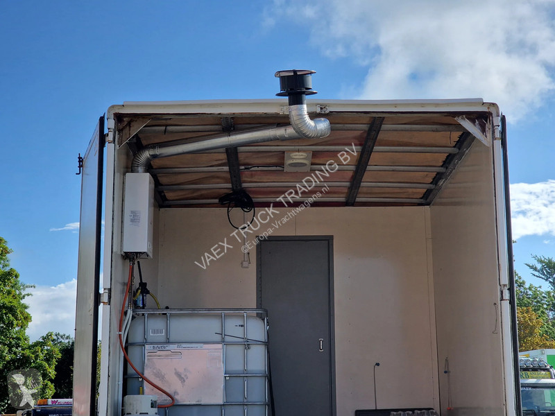 Полуприцеп  913- Camper trailer - 8 bed - Bar -...