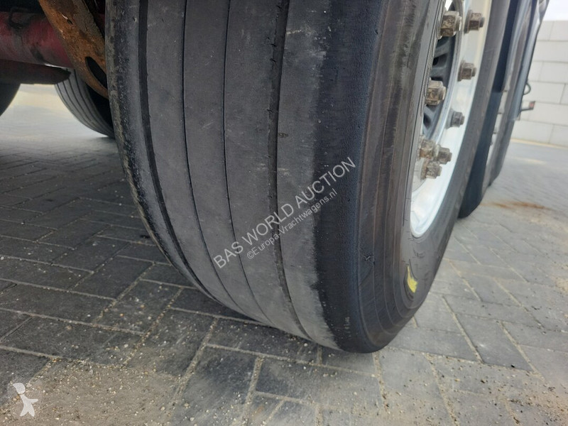Semirremolque Spitzer SK 2766 CAL