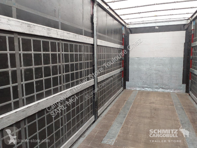 Полуприцеп Schmitz Cargobull Semitrailer...