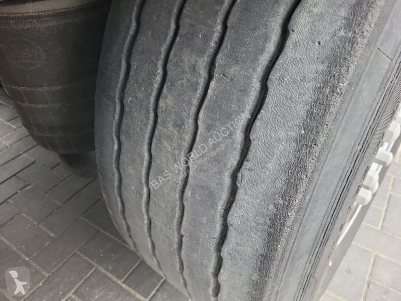 Полуприцеп Krone