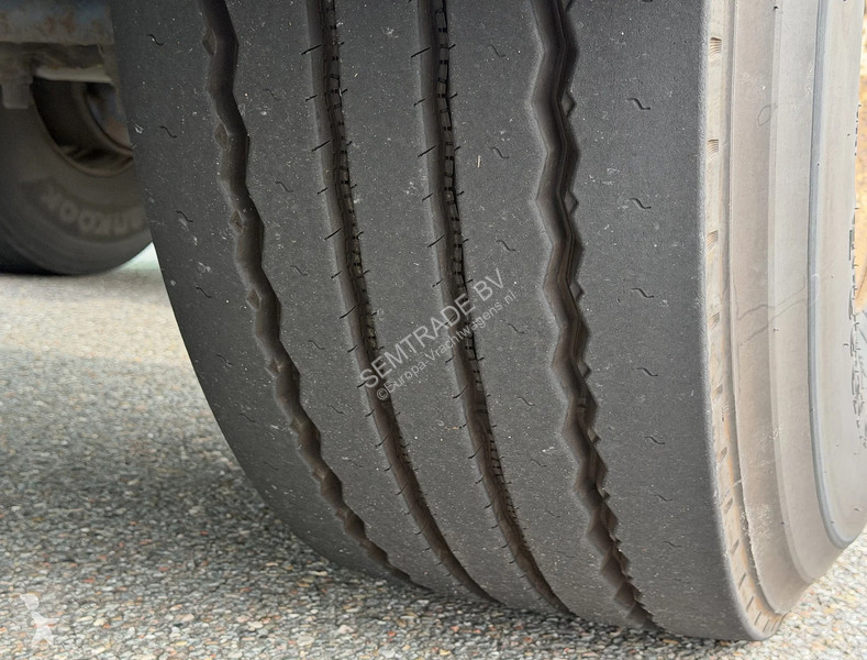 Schmitz Cargobull 20/LZG 20 STEERING AXLE DRUM...
