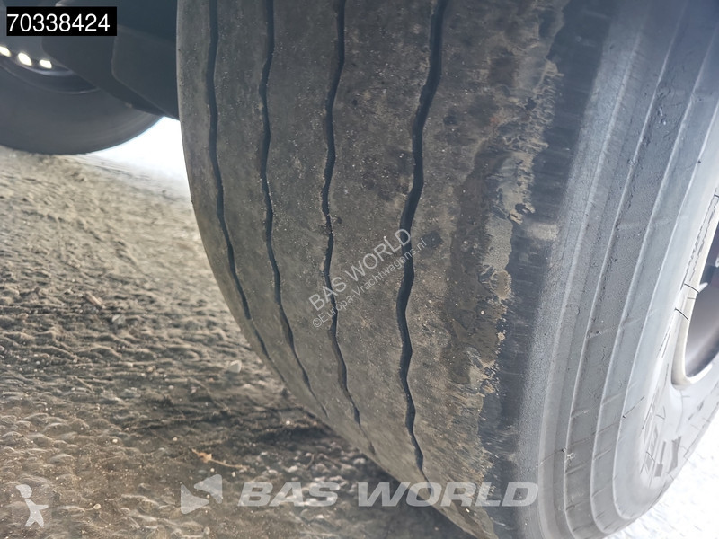 Heiwo HZO 39 3 axles Tailgate 250x260cm...