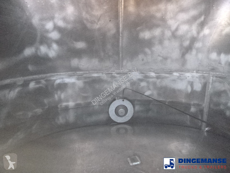 Semiremorca Cobo Fuel tank alu 44.7 m3 / 6 comp