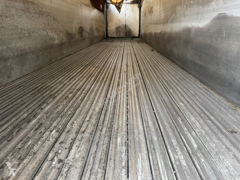 Sættevogn Stas S300ZX Tri/A Walking Floor