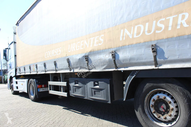 Semitrailer Trouillet * SAF AXLE * LIFT *