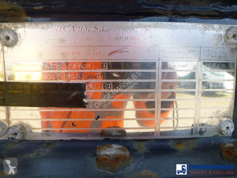 Semiremorca TYT Gas tank steel LPG 38.5 m3 / 1...