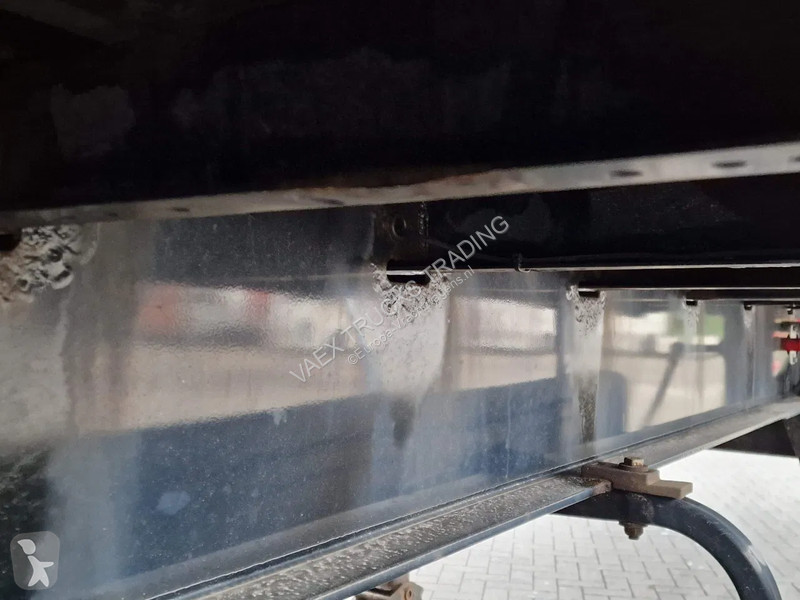 Semitrailer Schwarzmüller Tautliner 3 axle -...