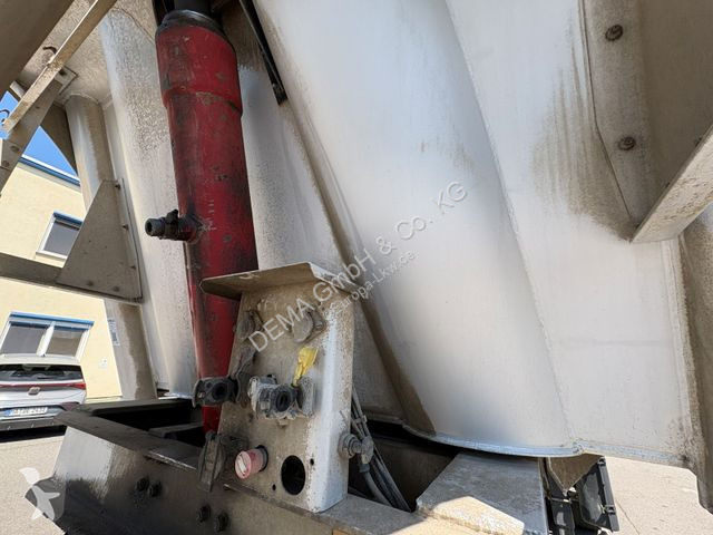Semitrailer Benalu...