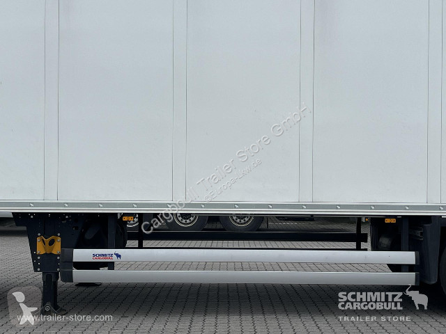 Semitrailer Schmitz Cargobull Tiefkühler Mega