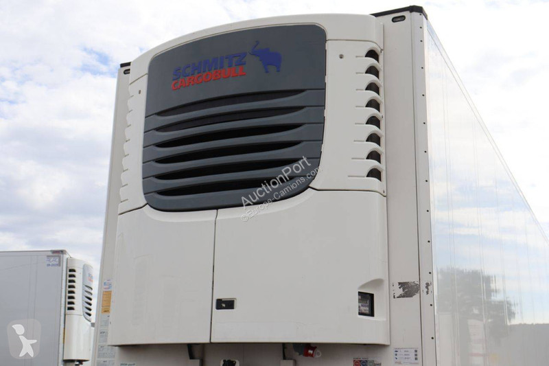 Semirremolque Schmitz Cargobull SCB*S3B