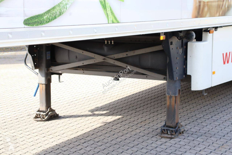 Semirimorchio Schmitz Cargobull SCB*S3B