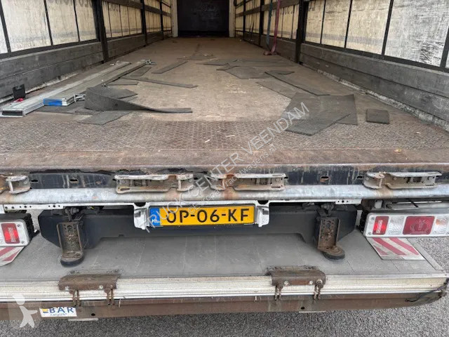 Semitrailer Krone curtainslider taillift...