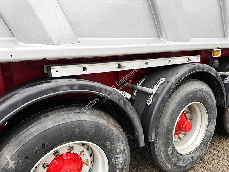 Semirimorchio  Hardox Tipper / Hardox kipper 68 m3