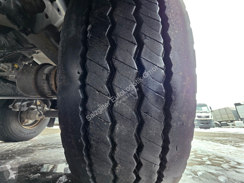 نصف مقطورة Schmitz Cargobull 24 SL 7.2 / Liftachse