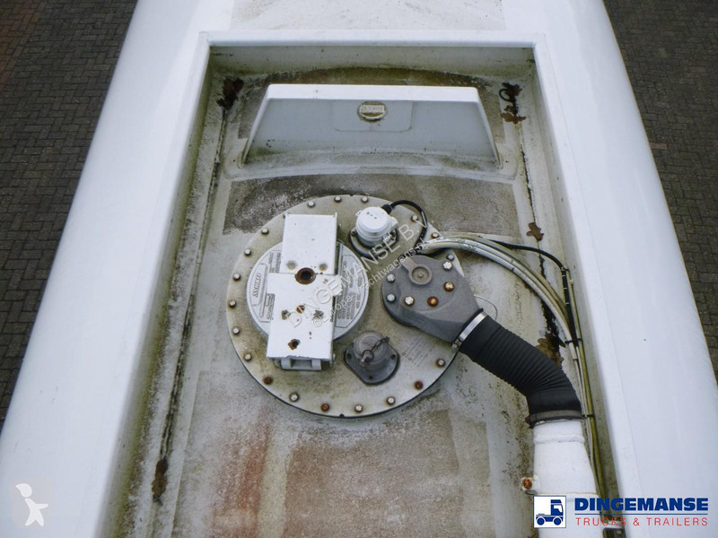 Semi remorque LAG Fuel tank alu 44.4 m3 / 6...