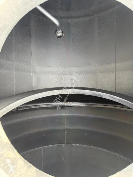 Oplegger Magyar S40EBT 3 AXLE MILKTANK