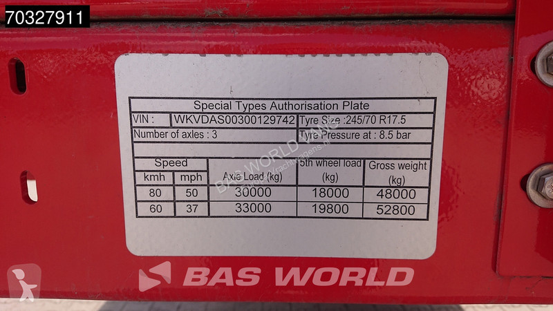 نصف مقطورة Kässbohrer NEW Lift Axle