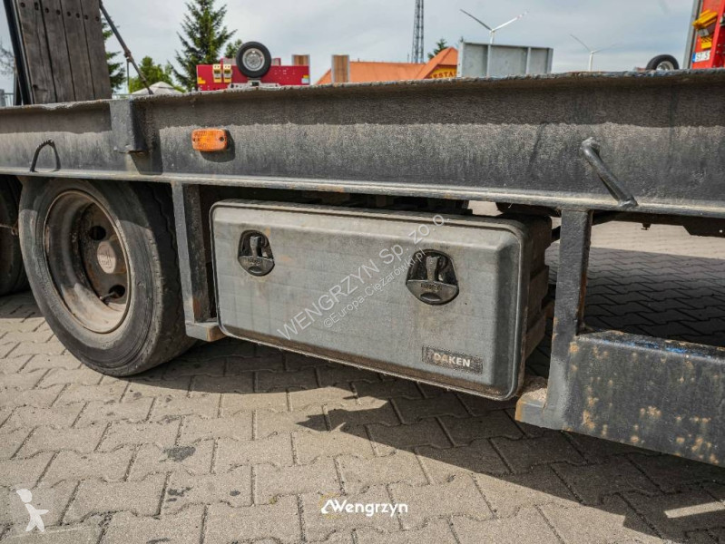نصف مقطورة Bauer ATU3-30S | Przyczepa 3 osiowa...