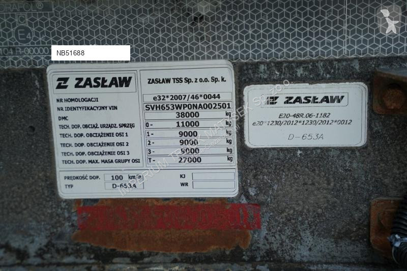 نصف مقطورة Zasław
