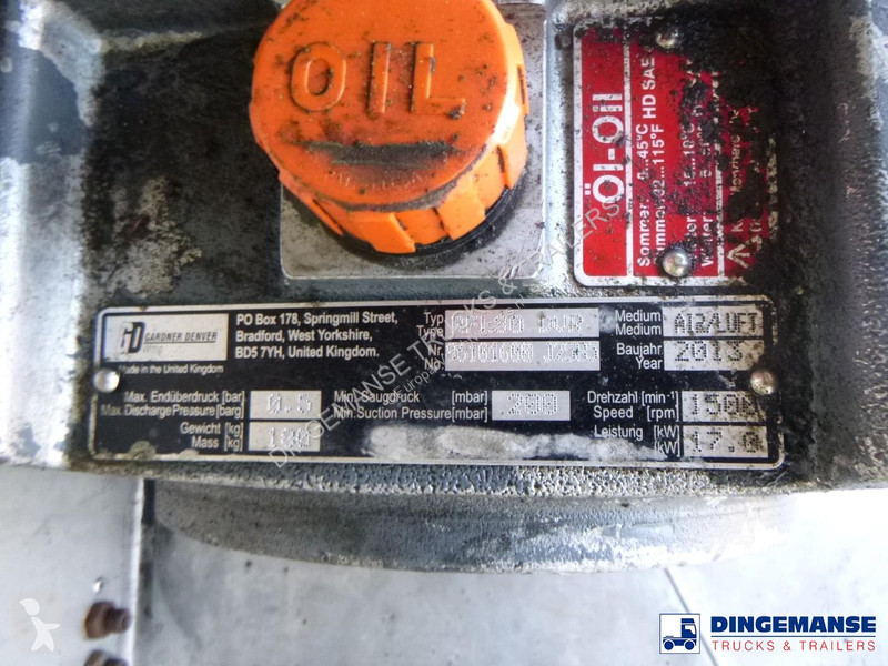 Semirremolque Magyar Vacuum tank inox 30 m3 / 1...