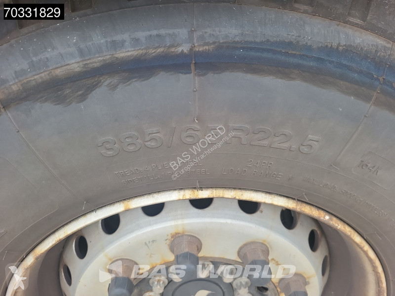 Semi remorque Schmitz Cargobull SCB*S3T 3 axles