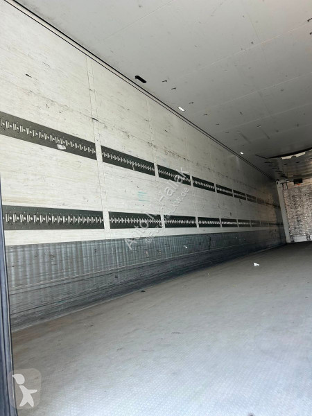 Semitrailer Schmitz Cargobull SCB S3B TIEFKÜHL...