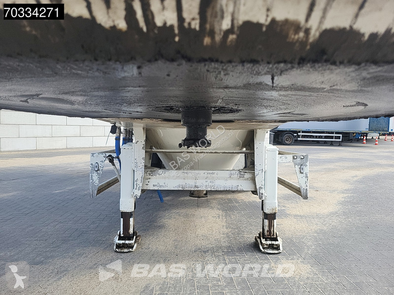 Félpótkocsi  APK 03-2027 39.000 Ltrs Lift Axle...