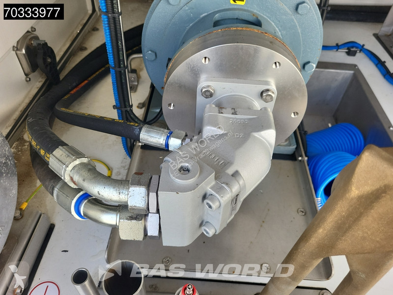 Oplegger Van Hool 59.000 Ltrs APK 05-27 Fuel Tank