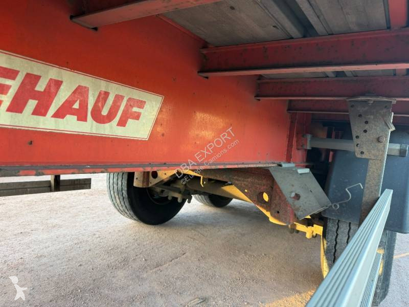 Fruehauf Bâchée semi-trailer