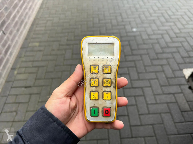 Semiremorca  F3.20 CEMENTDEKVLOER...