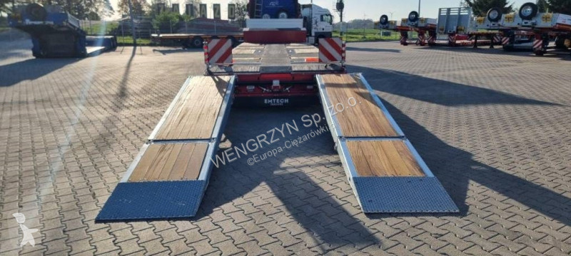 Semirimorchio  Naczepa niskopodwoziowa 4 osiowa...