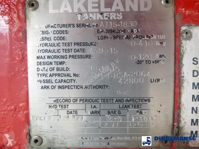 Semi remorque  Fuel tank alu 42.8 m3 / 6 comp +...