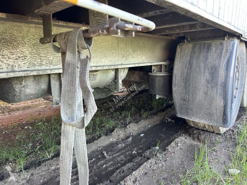 Semitrailer Benalu  Fond mouvant