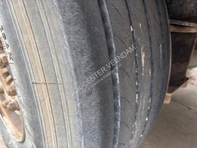Semitrailer Krone Flatbed met rongen 41 ton...