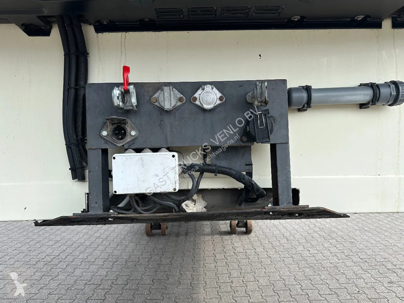 Semitrailer Jumbo City / Thermo King SL-100 /...