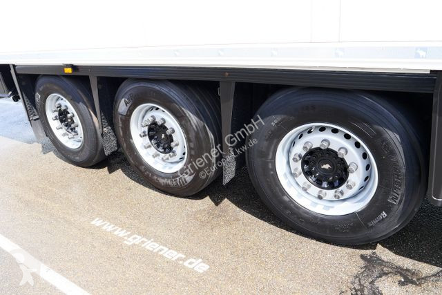 Semitrailer Schmitz Cargobull 24/ LBW 2000 kg...