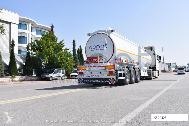 Semi reboque Donat Aluminum Fuel Tanker with...