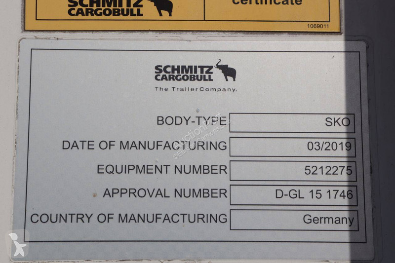 Semirremolque Schmitz Cargobull SCB*S3B