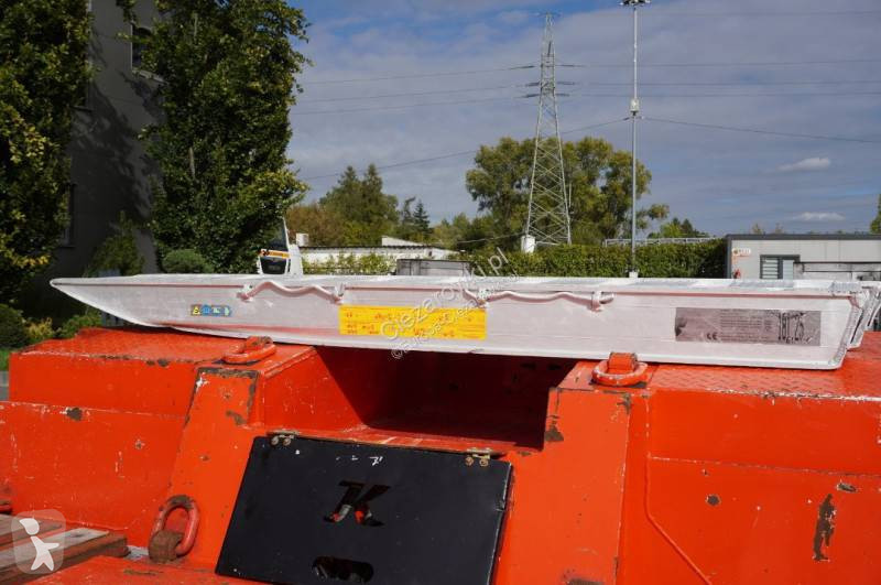 Полуремарке Kässbohrer LB2 TIEF-BETT low loader...