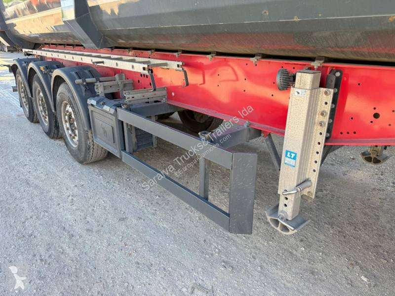 نصف مقطورة Schmitz Cargobull