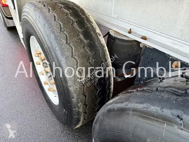 نصف مقطورة Benalu C39C14/Liftachse/Voll Alu