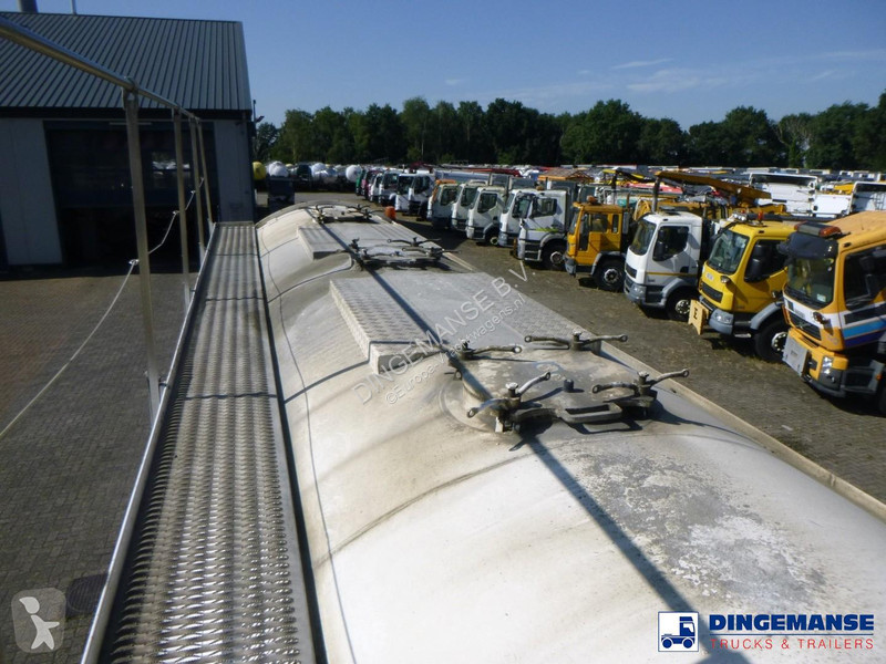 Semi remorque Feldbinder Powder tank alu 40 m3...