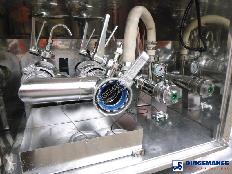 نصف مقطورة Van Hool Food tank inox 62 m3 / 3 comp