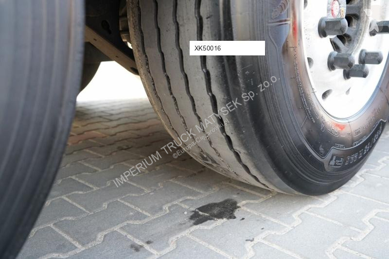 نصف مقطورة Knapen
