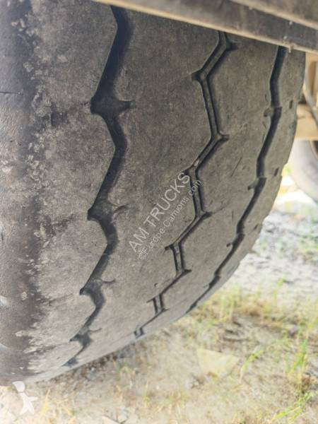 نصف مقطورة Fruehauf
